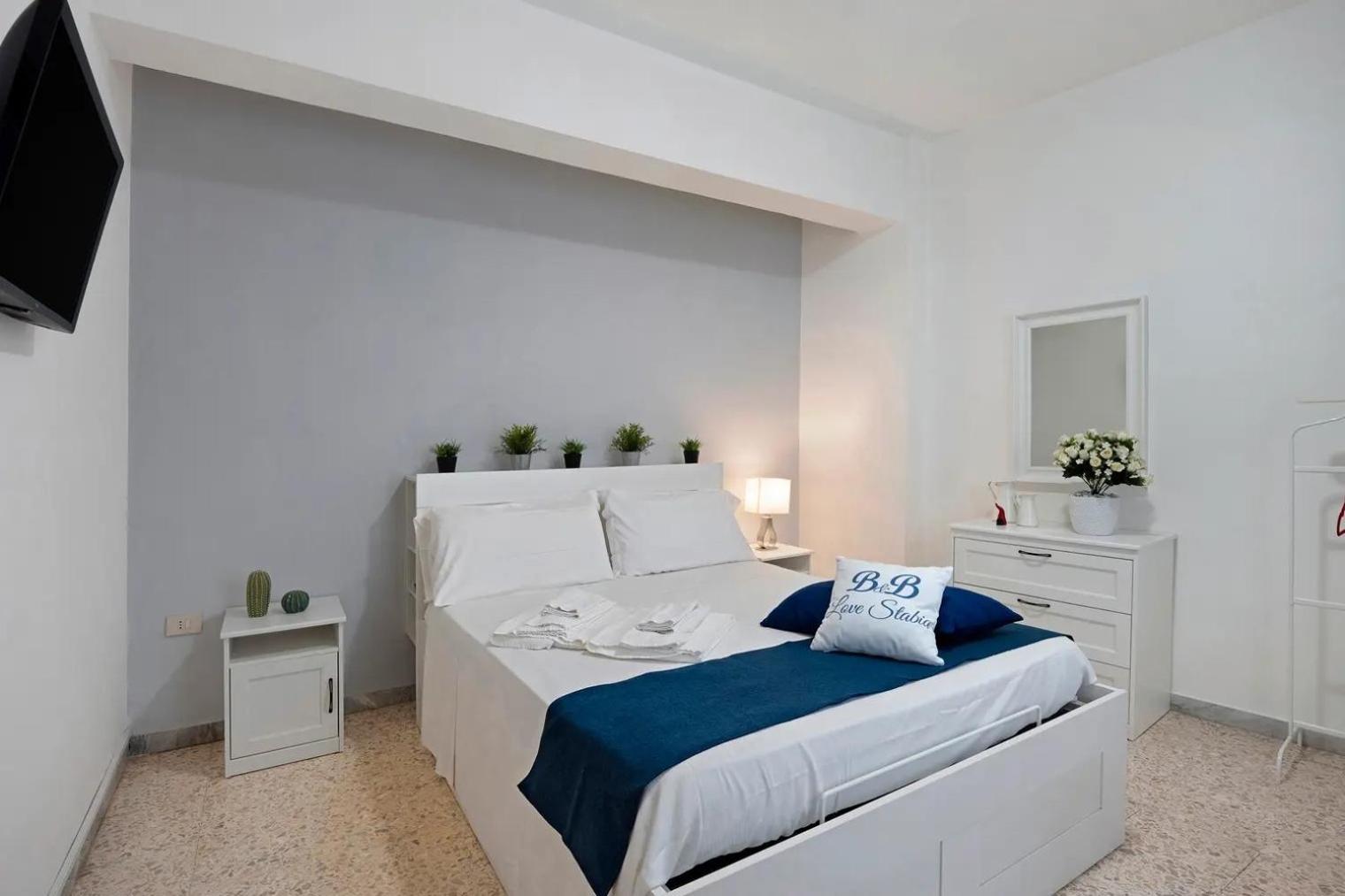 Love Stabia 卡斯特拉玛雷帝斯达比亚 外观 照片